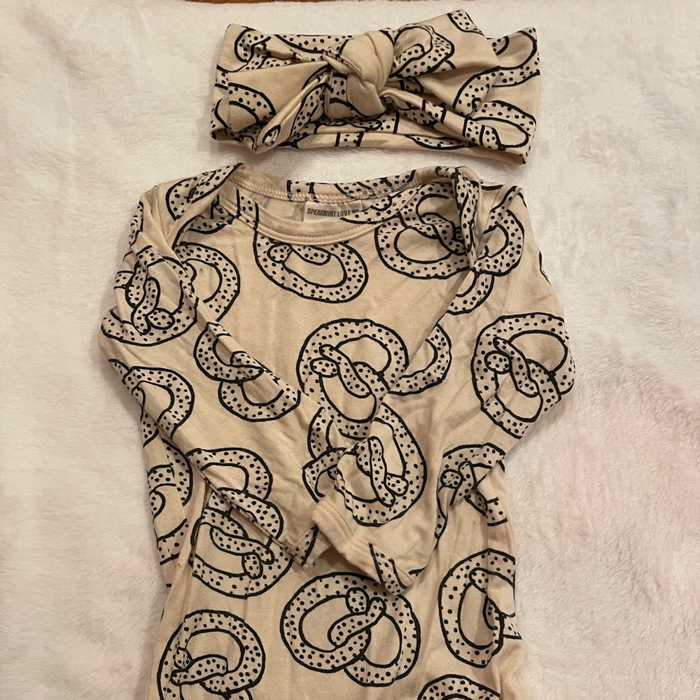 SpearmintLOVE 6-12 pretzel